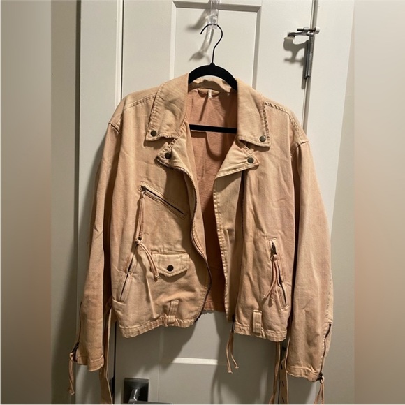 Free People Light Pink Denim Motorcycle Style Jacket - Picture 2 of 12